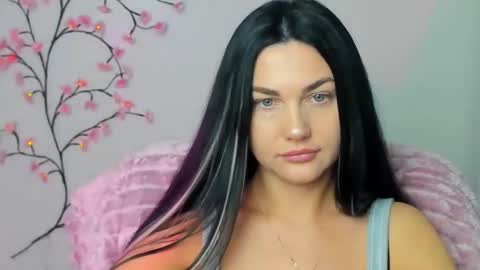 Snapshot of blum_kelly chatting on 12/02/25, 06:30 Kelly online show from 12/02/25, 06:30