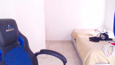  Hey guysI am BrendaWelcome my room online show from 10/22/25, 08:08