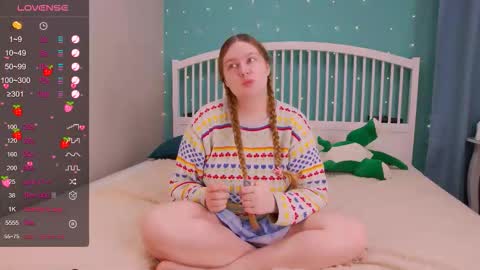 Ellie3 online show from 11/22/25, 08:08