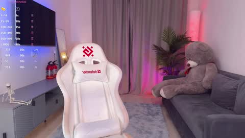 Mikki chan online show from 10/25/25, 11:51