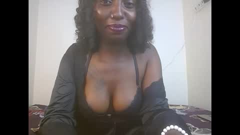 Belle online show from 11/06/25, 12:39