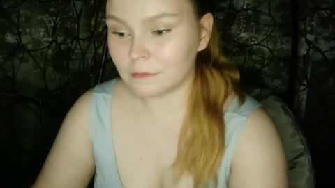 blushing_star online show from 09/08/25, 05:01