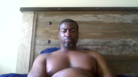 Snapshot of bluuthunder1914 chatting on 06/21/26, 07:49 bluuthunder1914 online show from 06/21/26, 07:49