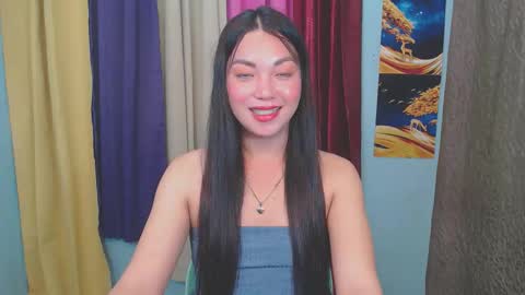 Snapshot of blythe_show chatting on 12/14/25, 05:07 blythe_show online show from 12/14/25, 05:07