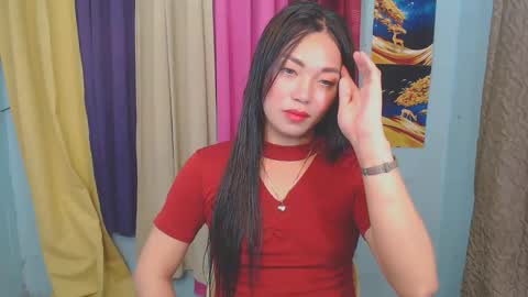 Snapshot of blythe_show chatting on 12/18/25, 06:03 blythe_show online show from 12/18/25, 06:03