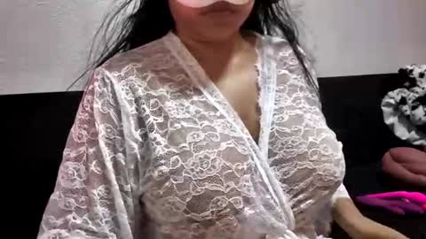 Snapshot of blzsugar chatting on 06/12/26, 01:15 BlzSugar online show from 06/12/26, 01:15