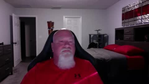 Snapshot of bmwrider4u chatting on 02/01/25, 08:05 bmwrider4u online show from 02/01/25, 08:05