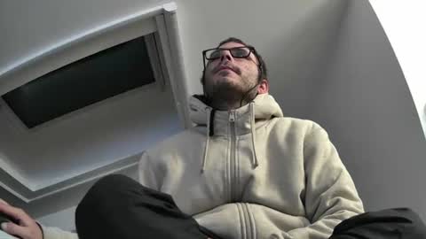 Snapshot of bo22222222 chatting on 11/19/25, 09:59 bo22222222 online show from 11/19/25, 09:59