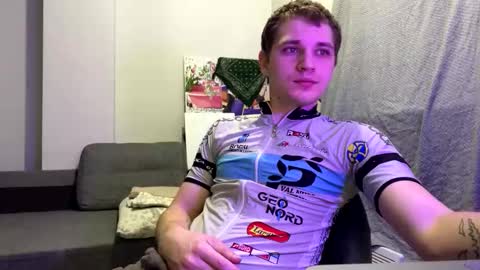 Snapshot of bob_bucks chatting on 02/07/26, 07:28 bob_bucks online show from 02/07/26, 07:28