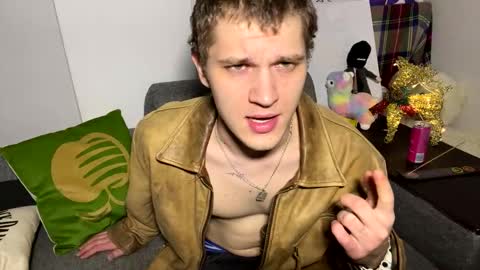 Snapshot of bob_bucks chatting on 02/13/26, 04:47 bob_bucks online show from 02/13/26, 04:47