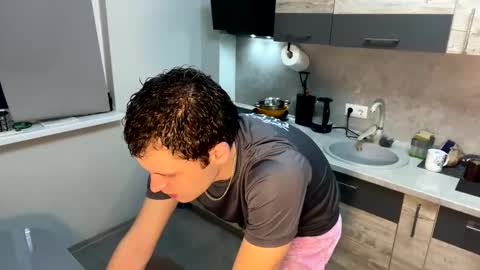 Snapshot of bob_bucks chatting on 02/26/26, 11:15 bob_bucks online show from 02/26/26, 11:15