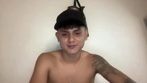 Snapshot of bob_pettersonn chatting on 03/10/25, 04:17 Bob INDEPENDENT MODEL online show from 03/10/25, 04:17
