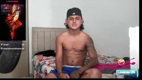 Snapshot of bob_pettersonn chatting on 10/26/25, 02:45 Bob INDEPENDENT MODEL online show from 10/26/25, 02:45