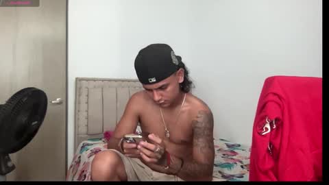 Snapshot of bob_pettersonn chatting on 10/28/25, 04:53 Bob INDEPENDENT MODEL online show from 10/28/25, 04:53