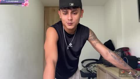 Bob  INDEPENDENT MODEL online show from 04/16/26, 06:30