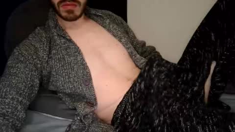 Snapshot of boblight221 chatting on 12/16/25, 06:18 boblight221 online show from 12/16/25, 06:18