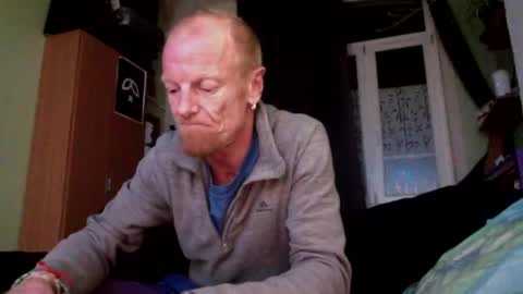 bobyouyouyou online show from 10/17/25, 01:53