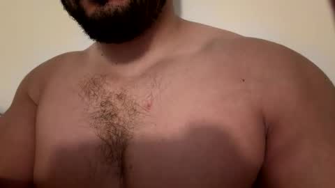 Snapshot of bobwhite889 chatting on 11/14/25, 02:54 bobwhite889 online show from 11/14/25, 02:54