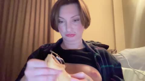 Snapshot of bobwig4 chatting on 01/12/25, 08:25 Tips prfr 11-55-111 tok online show from 01/12/25, 08:25