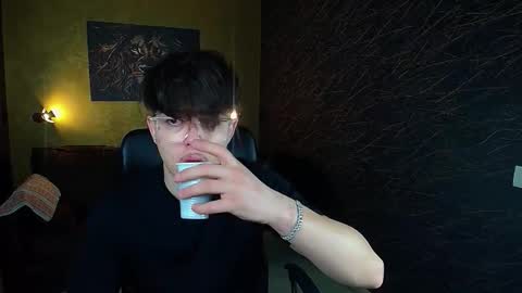 Snapshot of bodhihayes chatting on 03/03/26, 06:41 BodhiHayes online show from 03/03/26, 06:41