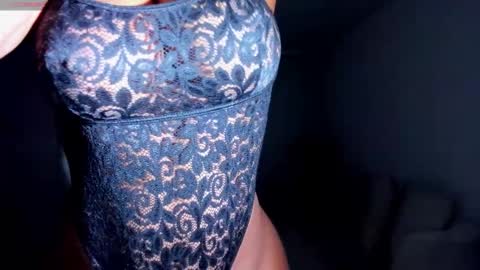Snapshot of body_desire chatting on 09/23/25, 10:07 danna online show from 09/23/25, 10:07