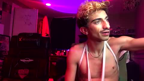 Sailorartemis online show from 11/27/25, 05:31