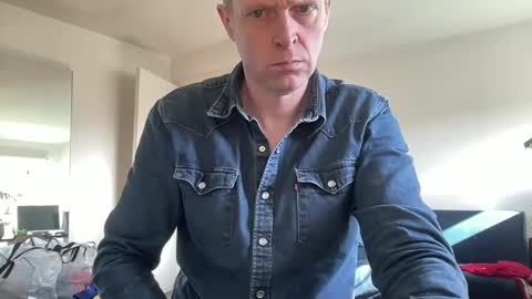 Snapshot of boegieboy76 chatting on 02/26/25, 10:47 ask me online show from 02/26/25, 10:47