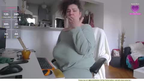 BohoBabeLaxy online show from 11/18/25, 08:08