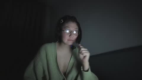 Yuko-chan online show from 01/18/25, 08:40