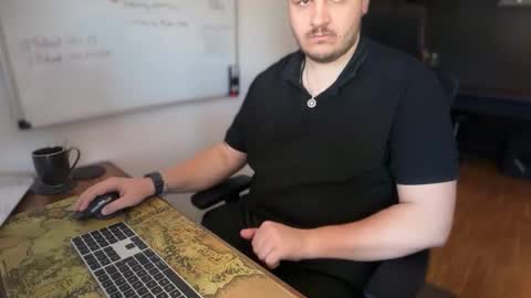 Snapshot of bokusa_ger_dev chatting on 04/08/26, 09:09 Your Slave online show from 04/08/26, 09:09