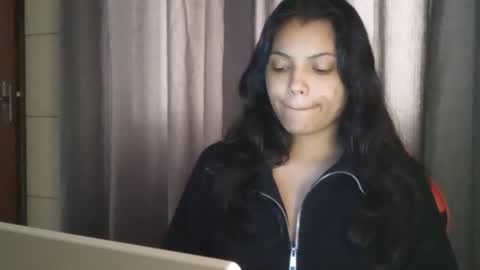 bombomepimenta online show from 11/26/25, 08:21