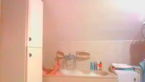 borntosuck online show from 04/16/26, 06:52