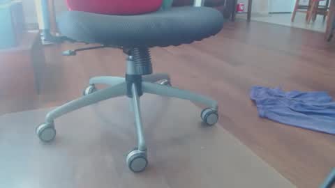 FRECKLES online show from 02/25/26, 02:27