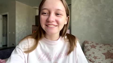 Snapshot of bonechka chatting on 10/03/25, 09:06 Bonechka online show from 10/03/25, 09:06