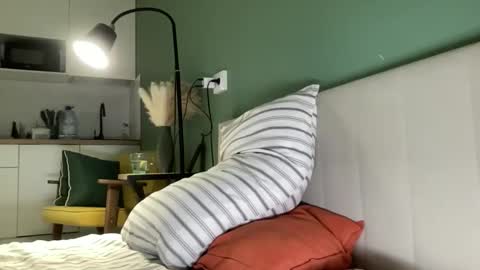 Mary 3 live time content 18   online show from 11/04/25, 07:57