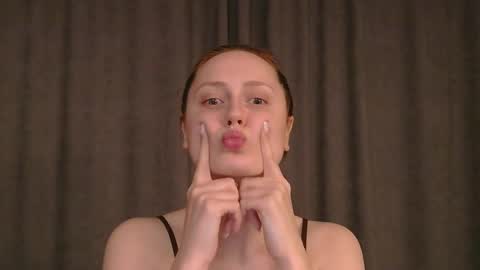 Snapshot of bonne_chance chatting on 02/22/25, 10:31 bonne_chance online show from 02/22/25, 10:31