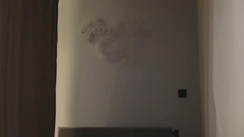 Snapshot of bonne_chance chatting on 02/24/25, 03:31 bonne_chance online show from 02/24/25, 03:31