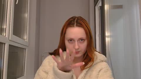 Snapshot of bonne_chance chatting on 02/26/25, 07:16 bonne_chance online show from 02/26/25, 07:16