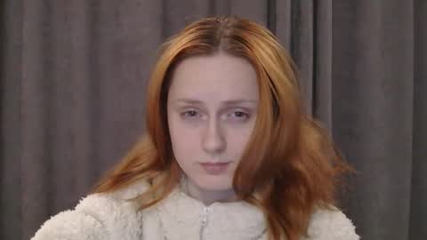 Snapshot of bonne_chance chatting on 02/27/25, 11:04 bonne_chance online show from 02/27/25, 11:04