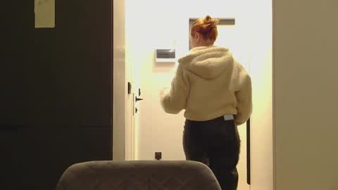Snapshot of bonne_chance chatting on 03/08/25, 01:06 bonne_chance online show from 03/08/25, 01:06