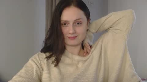 Snapshot of bonne_chance chatting on 10/05/25, 02:15 bonne_chance online show from 10/05/25, 02:15