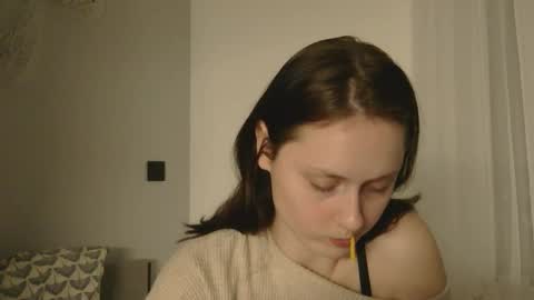 bonne_chance online show from 12/14/25, 07:51