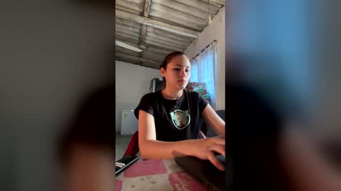 Bonnie online show from 02/15/26, 11:52