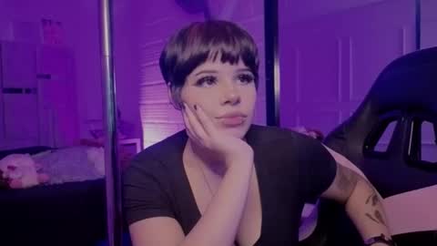 Bonnie Anderson  online show from 04/19/26, 08:11