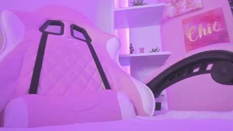 Bonnie online show from 03/04/25, 10:16