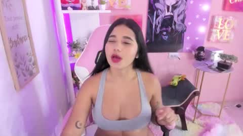 Bonnie online show from 10/22/25, 03:40