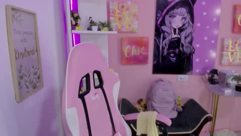 Bonnie online show from 12/02/25, 03:45