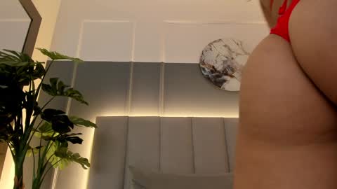 Bonnie online show from 01/09/25, 05:23