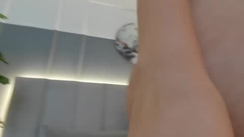 Bonnie online show from 01/12/25, 02:56