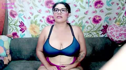 Snapshot of bonnie_x_wizkha chatting on 02/28/26, 06:42 Britanly Brow y Wiz KhalBrian online show from 02/28/26, 06:42